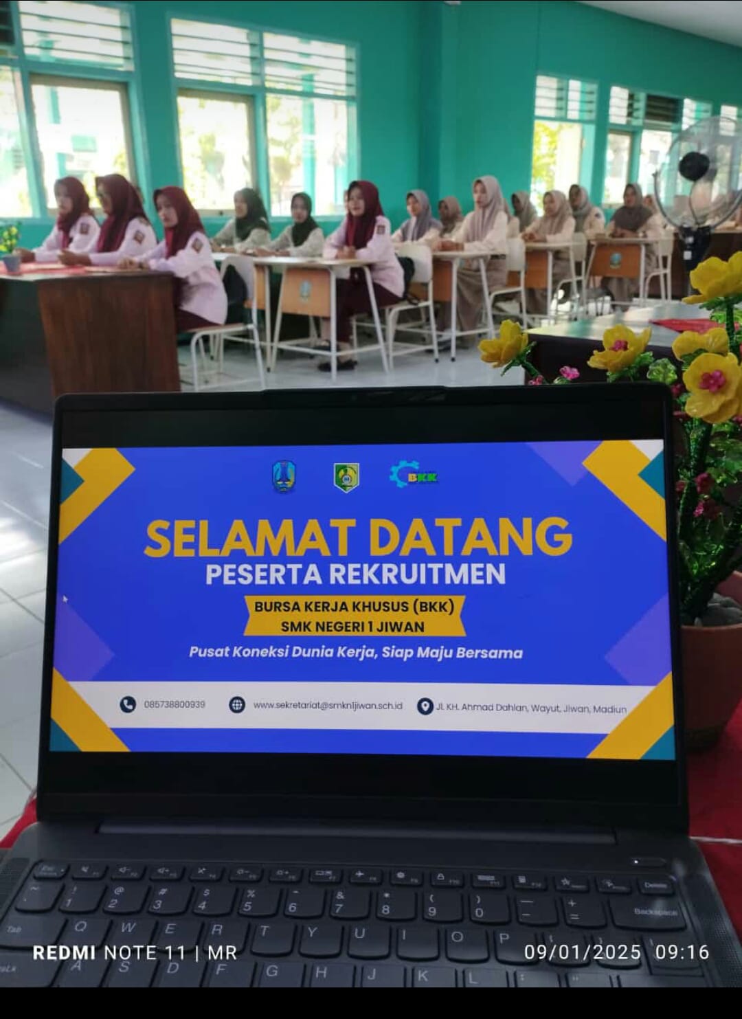 SMKN 1 Jiwan Gandeng PT Dwi Prima Sentosa III untuk Buka Peluang Kerja Bagi Siswi dalam Program Rekruitmen BKK